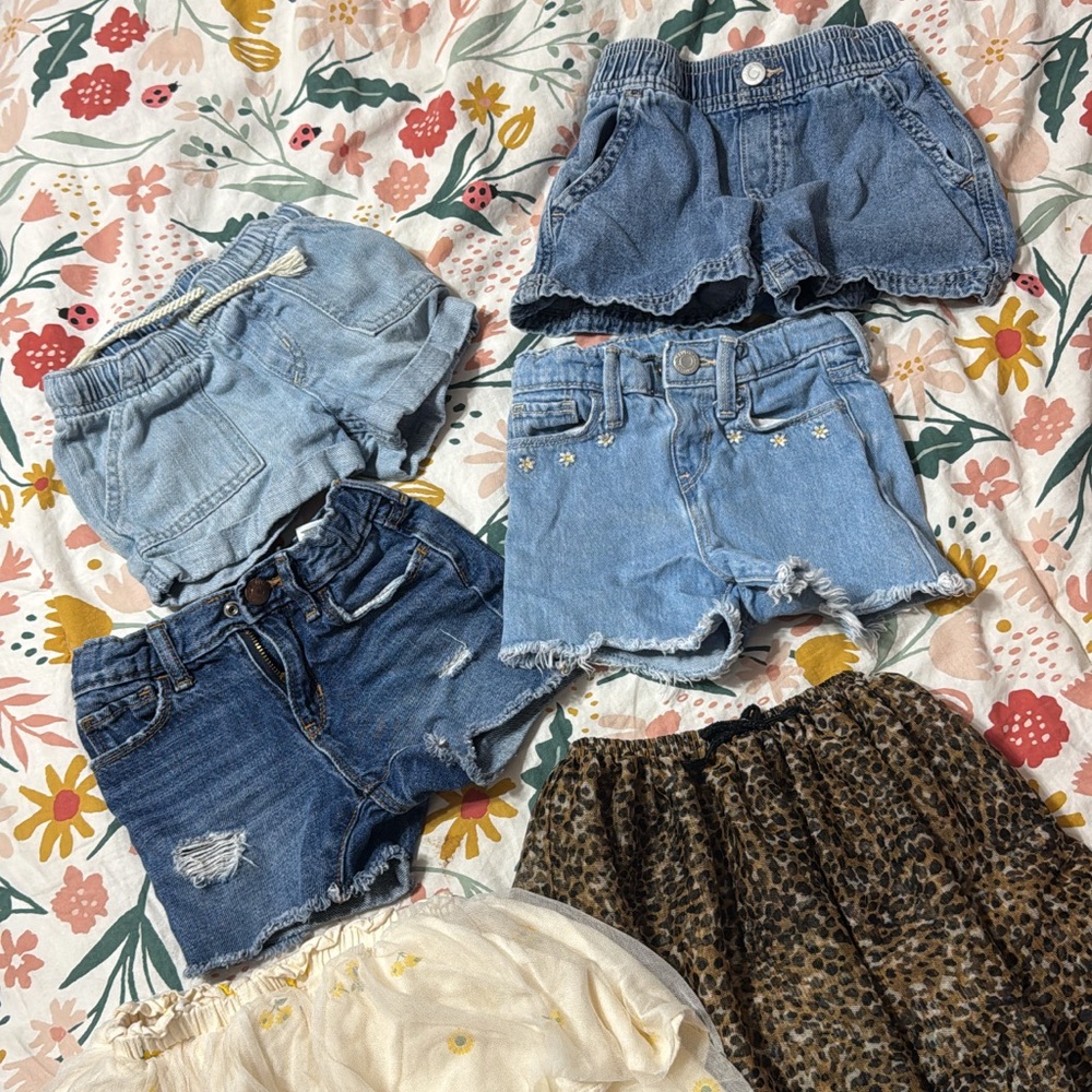 Old Navy Kids Denim and Leopard Shorts Set